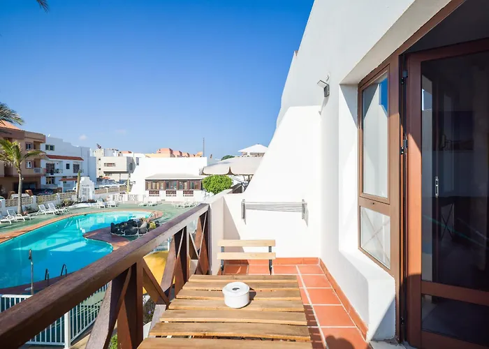 Ineika In - Balcony & Poolside * Corralejo